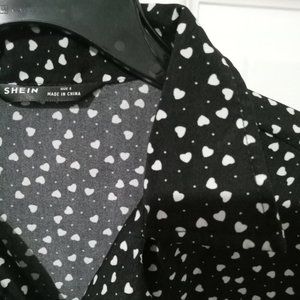 EUC SHEIN Men's button down shirt - Size Small